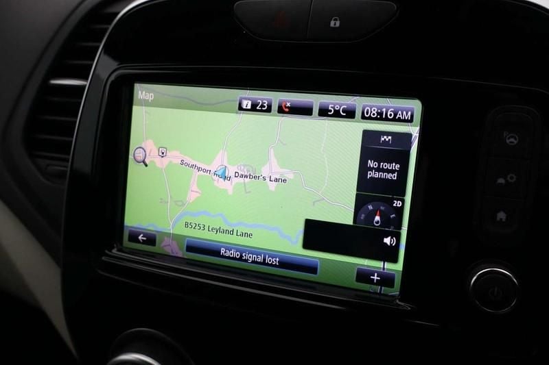 Used Renault Captur GT-Line 90 HP (66 kW) 2019 Silver/black SUV