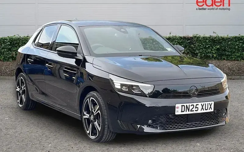 Used Vauxhall Corsa Ultimate 101 HP (74 kW) 2025 Hatchback