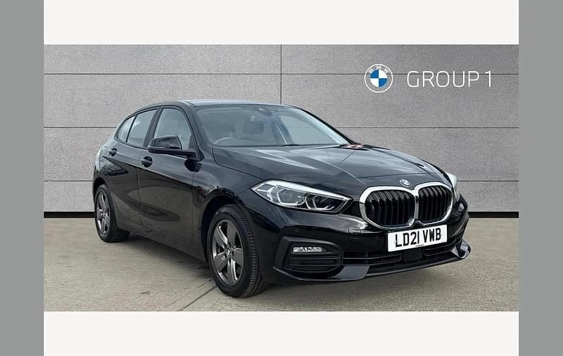 Used BMW 118 Comfort Edition 150 HP (110 kW) 2021 Black Hatchback