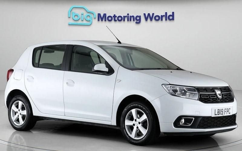 Used 2019 Dacia Sandero Comfort Hatchback | £5,800 (Fair price) - Image 1/4
