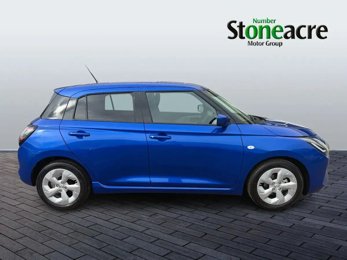 New Suzuki Swift 82 HP (60 kW) 2026 Blue Hatchback