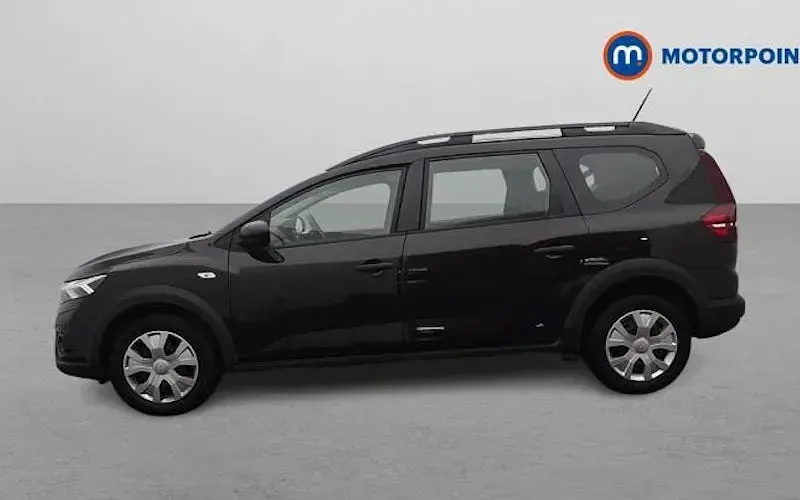 Used Dacia Jogger Essentiel 110 HP (80 kW) 2025 Black MPV
