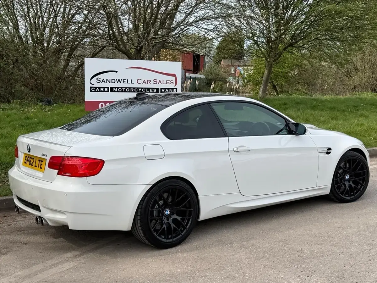 Used BMW M3 Competition Edition 420 HP (308 kW) 2012 White Coupe