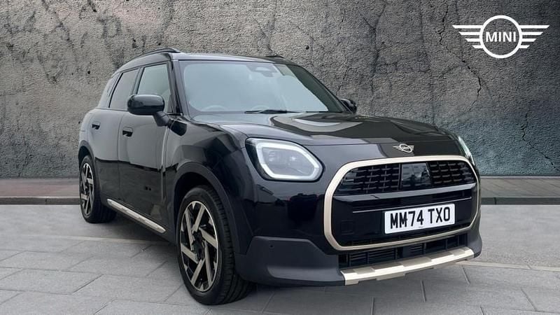 Black Used 2025 Mini Countryman SUV | £32,920 (Fair price) - Image 1/4