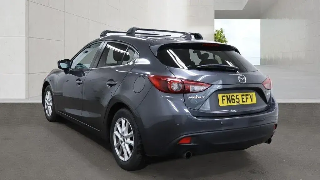 Begagnad Mazda 3 165 HK (121 kW) 2015 Grå Halvkombi
