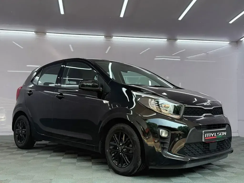 Used Kia Picanto 67 HP (49 kW) 2022 Hatchback