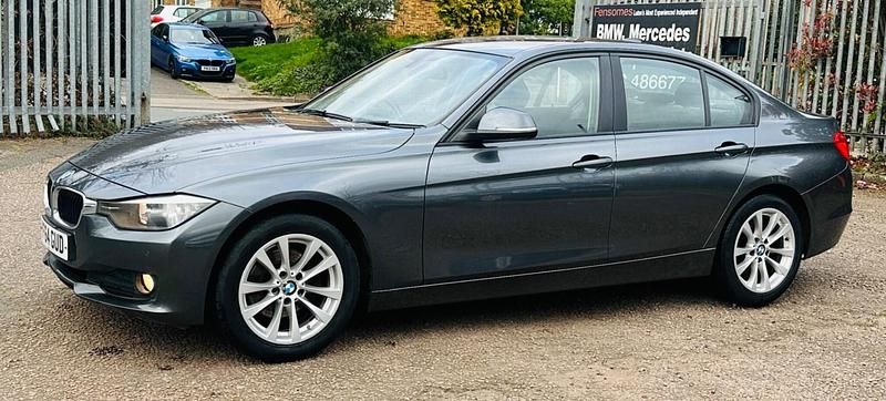Używany BMW 320 Impressive 2014 Szary Sedan/Limuzyna