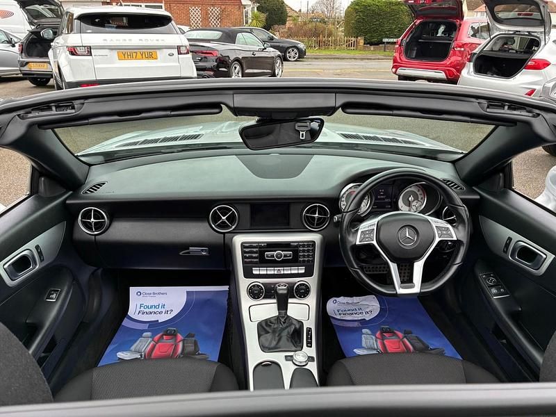 Used Mercedes SLK250 204 HP (150 kW) 2014 Silver Cabriolet