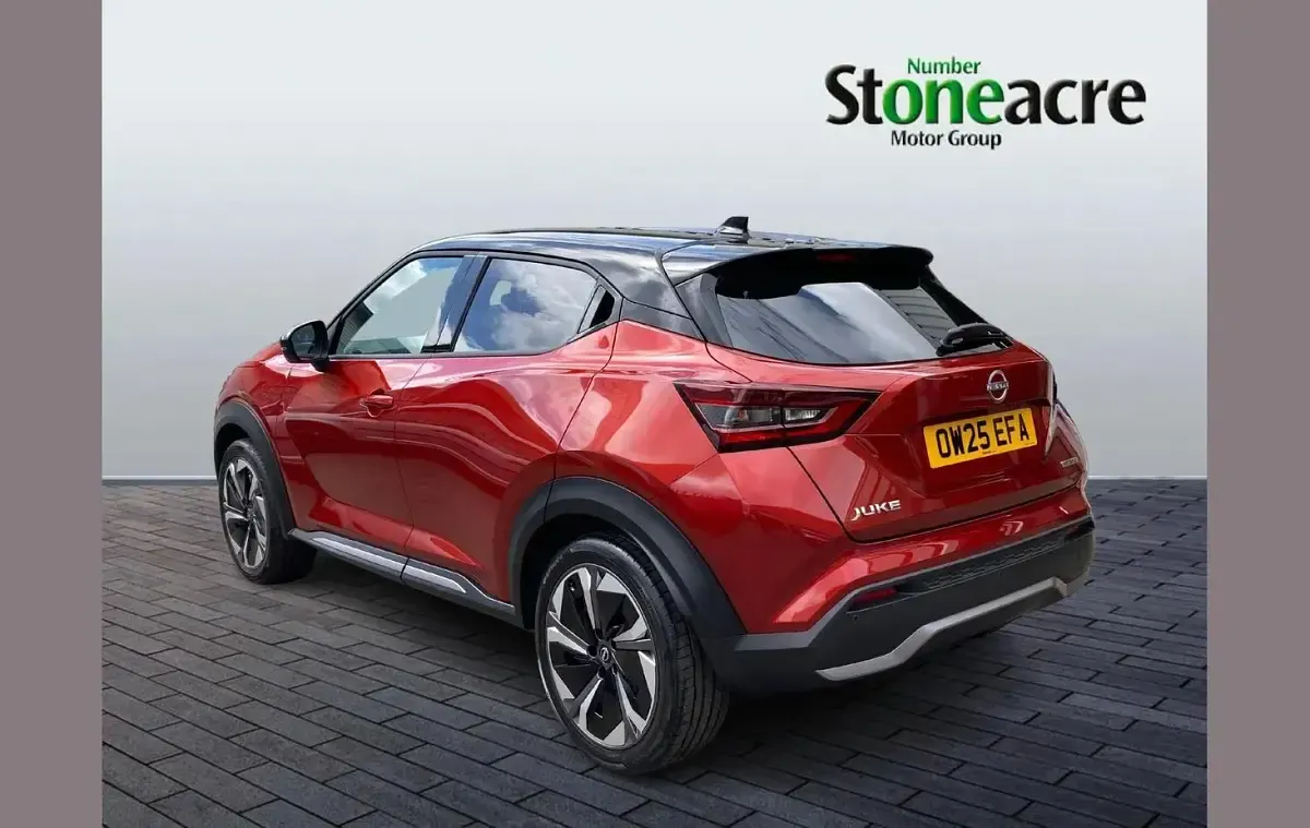 Used Nissan Juke Tekna+ 143 HP (105 kW) 2025 Red SUV