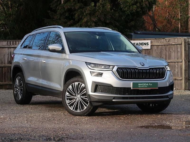 Brilliant silver metallic Used 2023 Skoda Kodiaq SE L Executive SUV | £27,195 (Super price) - Image 1/4