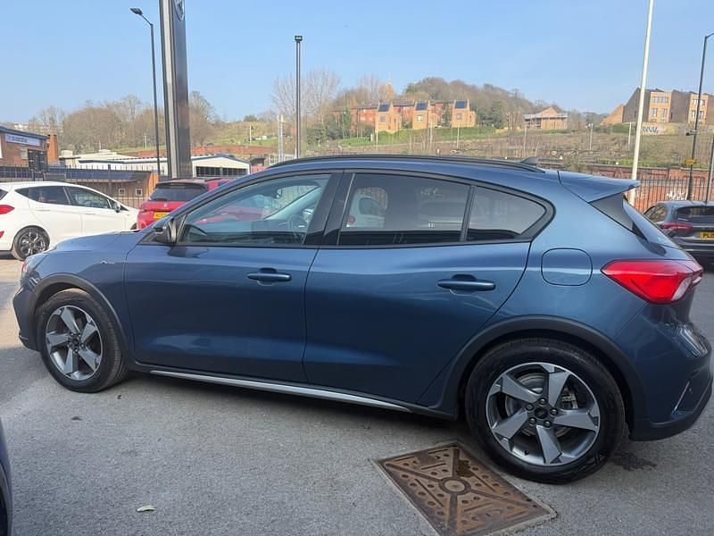 Used Ford Focus Active 2021 Blue Hatchback