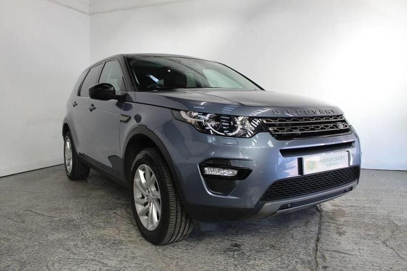 Blue Used 2018 Land Rover Discovery Sport SE SUV | £10,495 (Good price) - Image 1/3