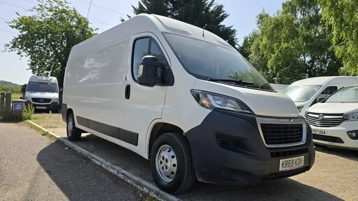 Used Peugeot Boxer 2019 White Van