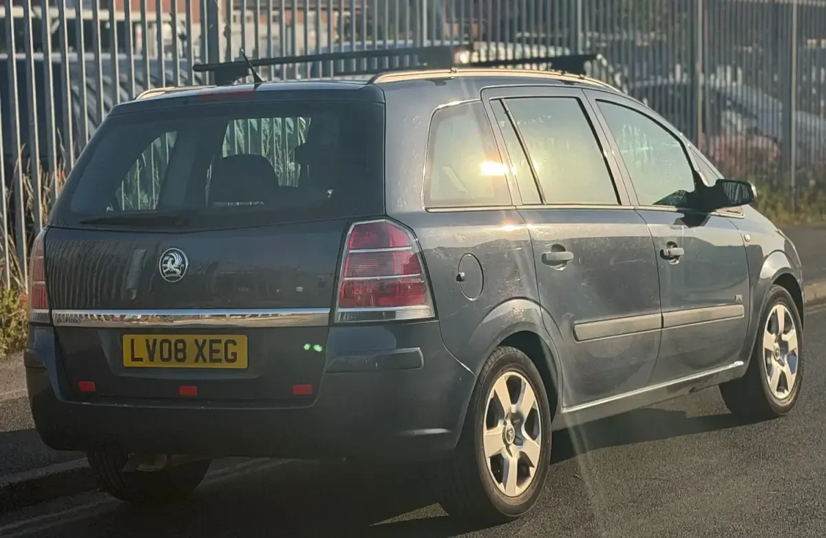 Used Vauxhall Zafira 2008 Blue MPV