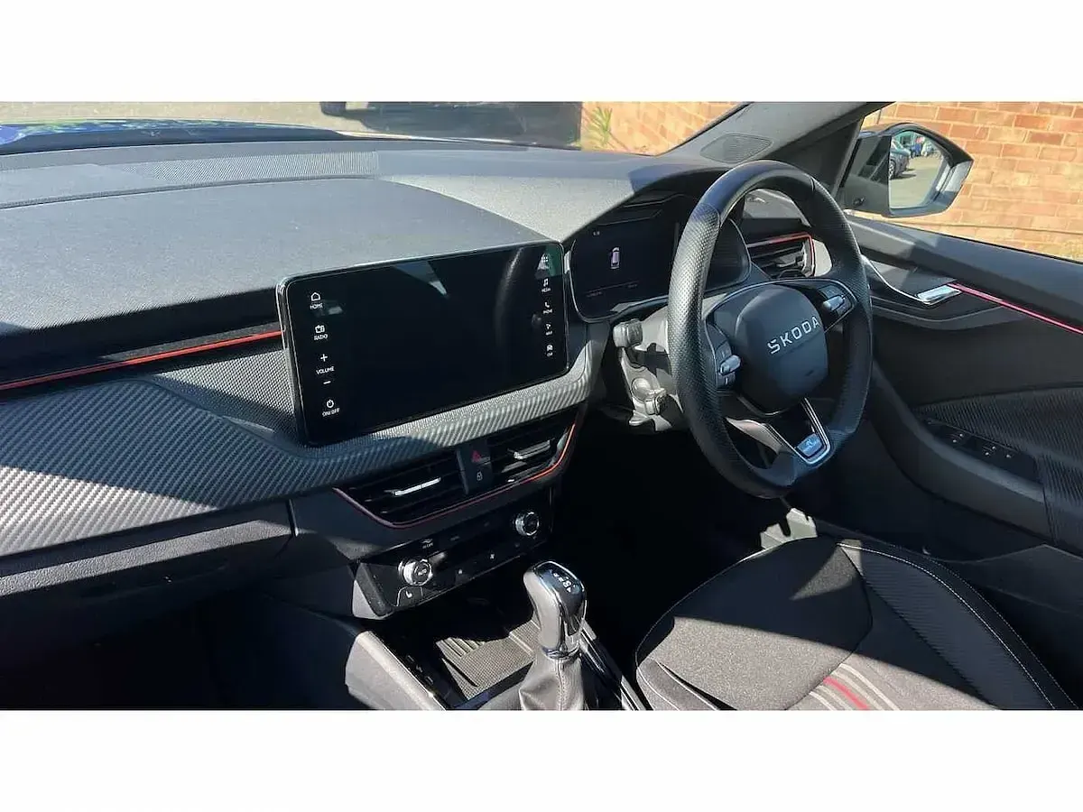 Used Skoda Kamiq Monte Carlo 150 HP (110 kW) 2025 Blue SUV