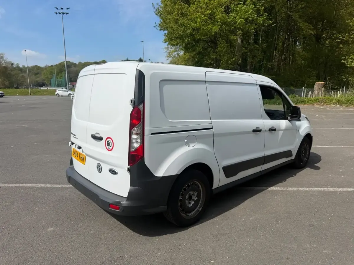 Second-hand Ford Transit Connect 95 CP (69 kW) 2014 Alb Monovolum