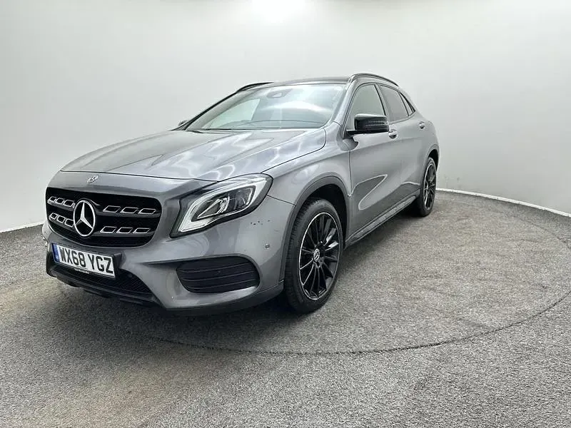 Used Mercedes GLA250 AMG Line Premium Plus 211 HP (155 kW) 2018 Mountain grey metallic SUV