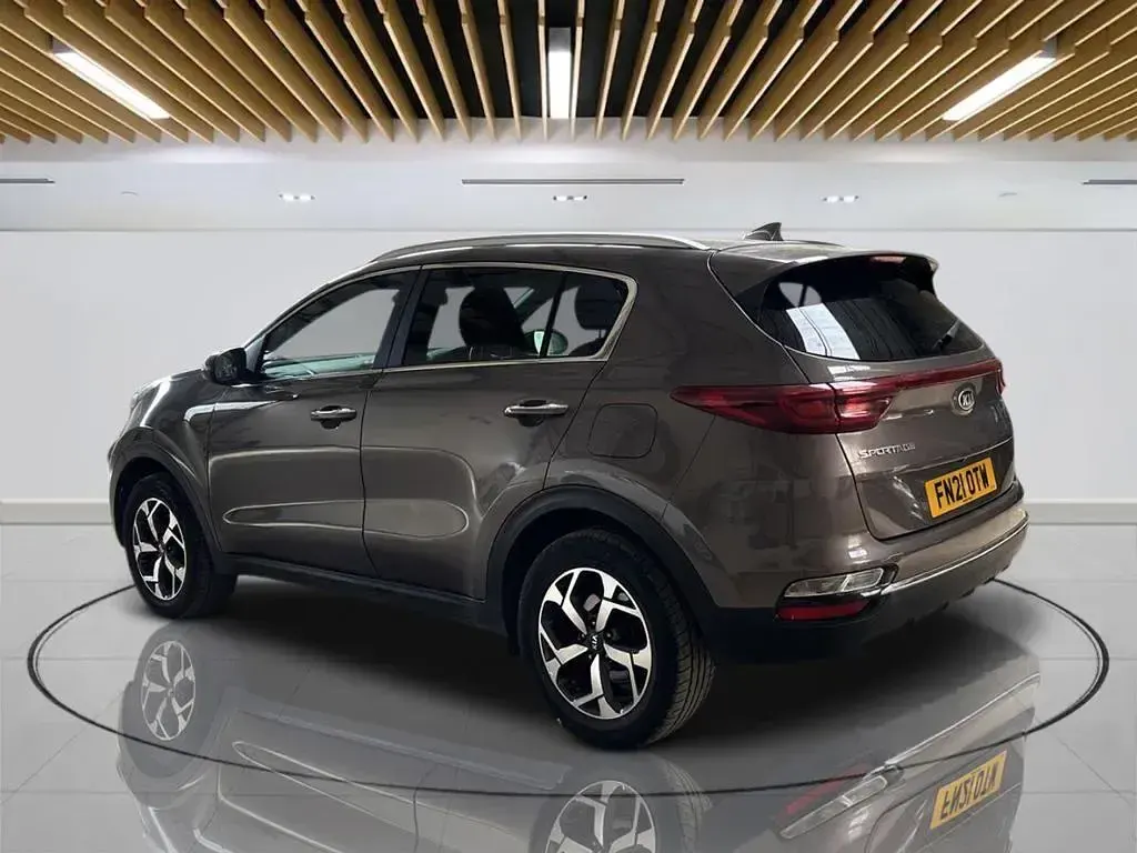 Used Kia Sportage 136 HP (100 kW) 2021 Brown SUV