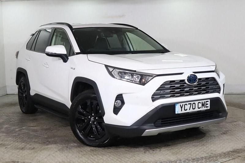 White Used 2020 Toyota RAV4 Hybrid Design SUV | £23,975 (Fair price) - Image 1/1