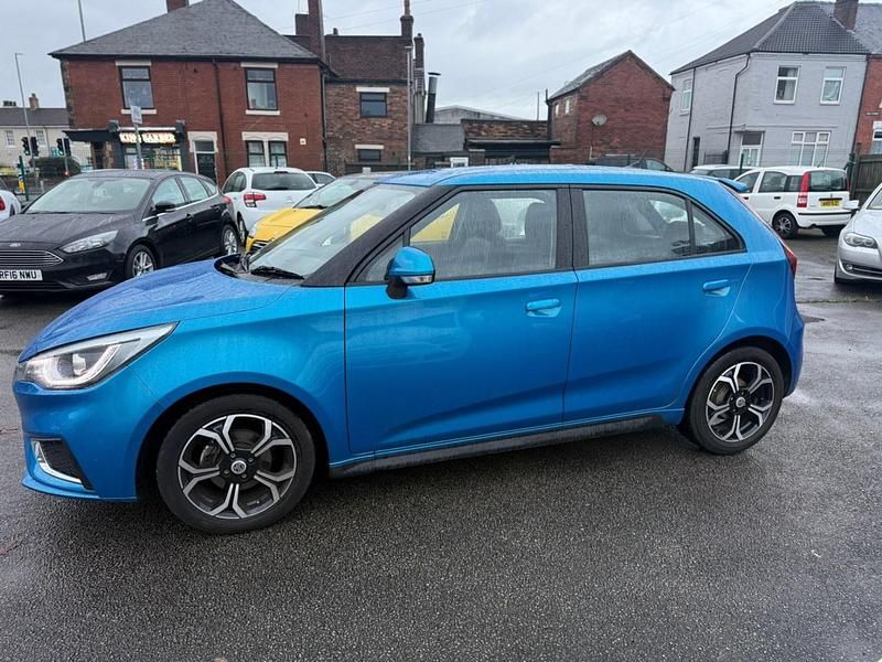 Used MG MG3 Exclusive 106 HP (77 kW) 2024 Blue Hatchback