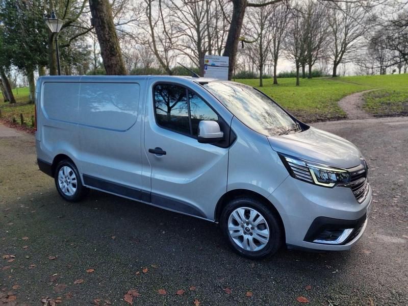 Used Renault Trafic 2023 Grey MPV