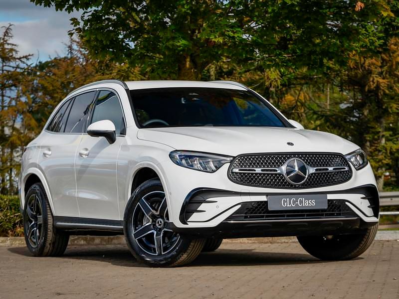 White New 2025 Mercedes E300 AMG line SUV | £60,198 (Good price) - Image 1/4