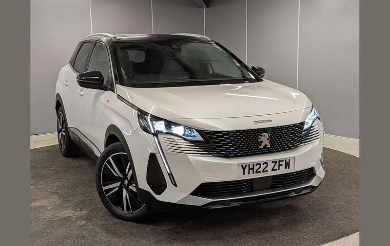 Used Peugeot 3008 Premium 131 HP (96 kW) 2022 White SUV