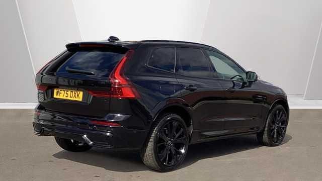 Used Volvo XC60 Plus 247 HP (181 kW) 2026 SUV
