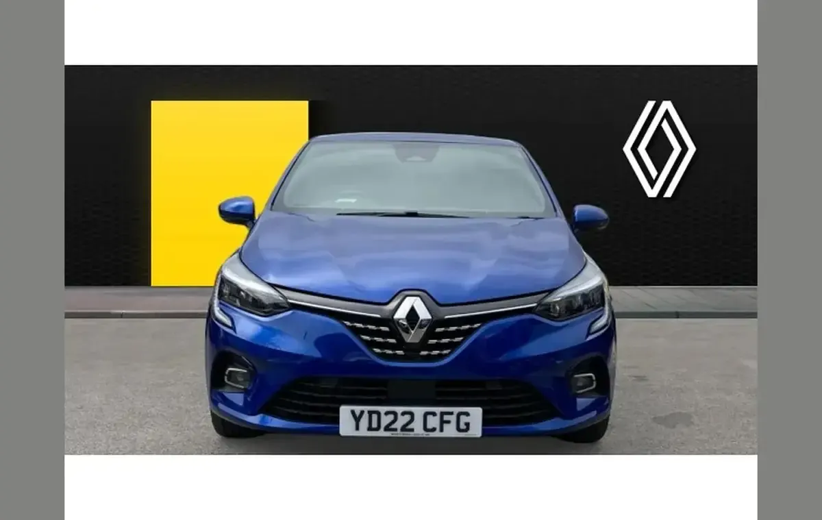 Used Renault Clio SE 88 HP (64 kW) 2022 Blue Hatchback