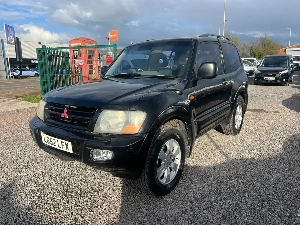Used Mitsubishi Shogun 2002 Black SUV