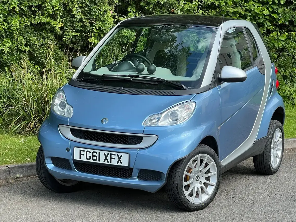 Used Smart ForTwo Coupé Passion 54 HP (39 kW) 2011 Blue Coupe