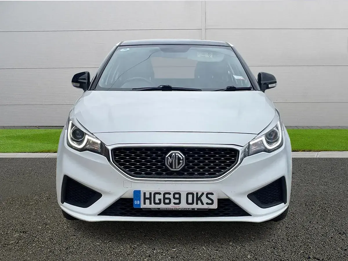 Used MG MG3 Excite 106 HP (77 kW) 2020 White Hatchback