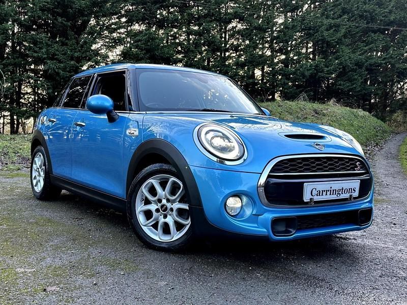 Blue Used 2018 Mini Cooper S Hatch Hatchback | £9,995 (Good price) - Image 1/4