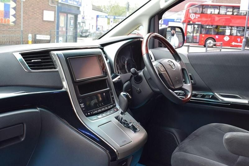 Used Toyota Alphard Executive 2022 Black MPV