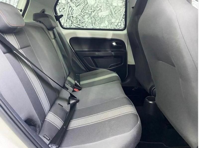 Used VW up! move up! 2013 White Hatchback