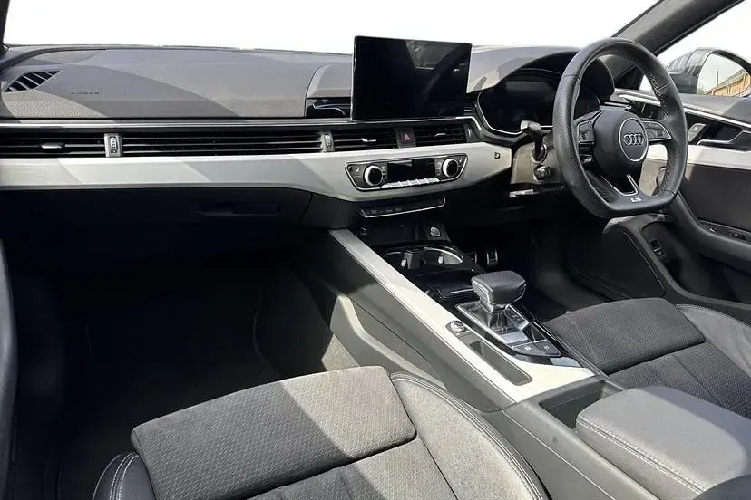 Used Audi A4 S-Line 150 HP (110 kW) 2023 Grey Sedan