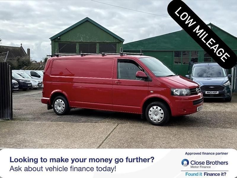 Used VW T6 Trendline 140 HP (102 kW) 2015 Red Van