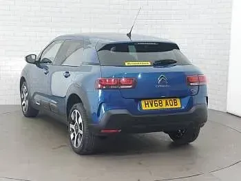 Used Citroën C4 Cactus Flair 131 HP (96 kW) 2018 Blue Hatchback