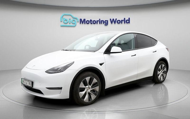 Used Tesla Model Y Long Range AWD 286 kW (389 HP) 2025 SUV