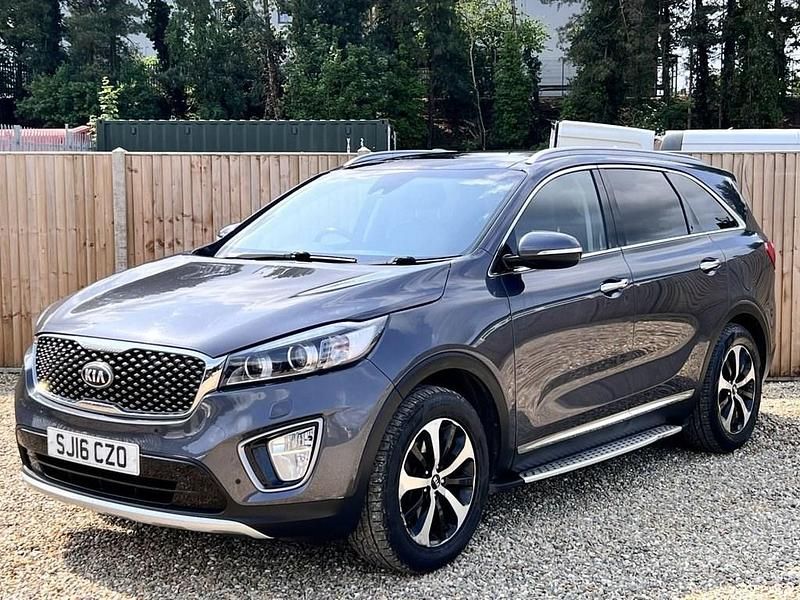 Used Kia Sorento 197 HP (144 kW) 2016 Grey SUV