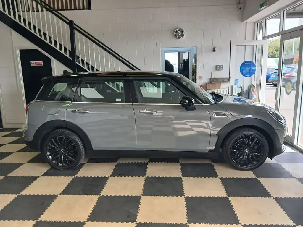 Used Mini Cooper Clubman 136 HP (100 kW) 2018 Grey Estate