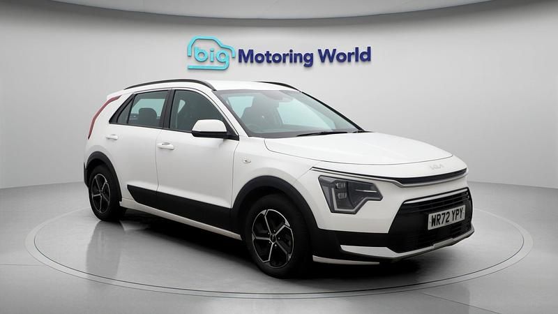 Used 2022 Kia Niro SUV | £15,579 (Fair price) - Image 1/4