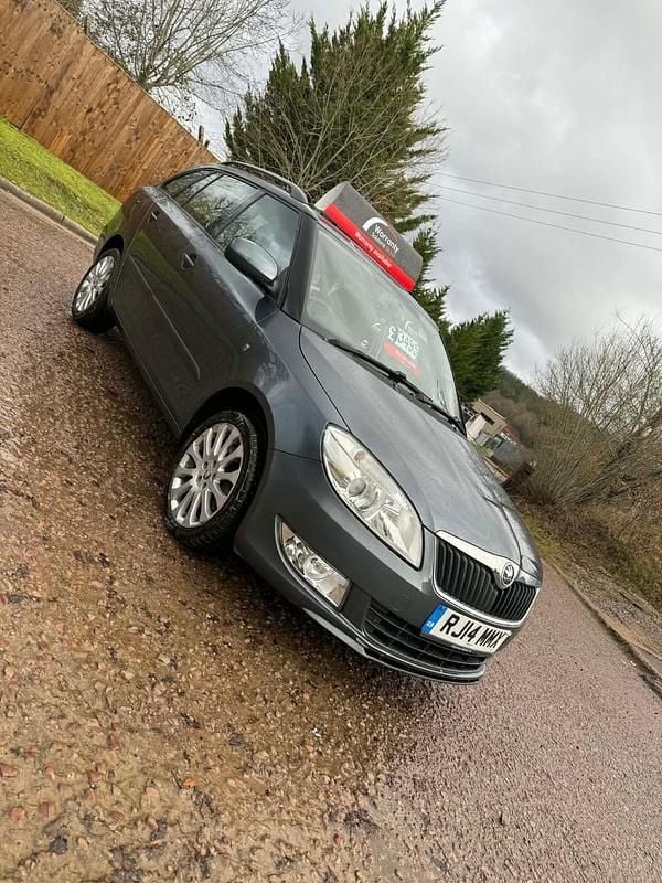 Grey Used 2014 Skoda Fabia Elegance Estate | £3,495 (Good price) - Image 1/4