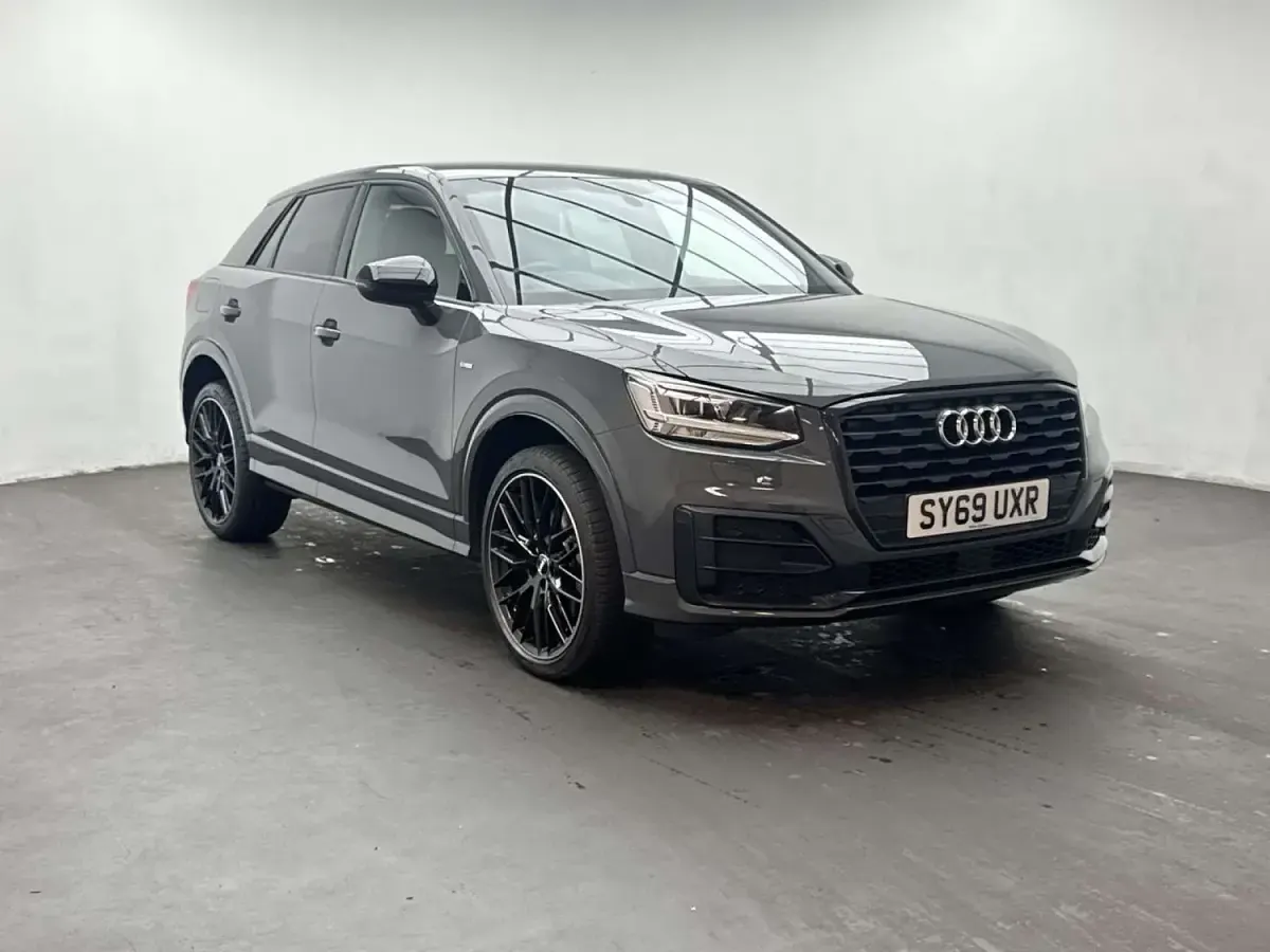 Used Audi Q2 Black Edition 150 HP (110 kW) 2019 Grey SUV
