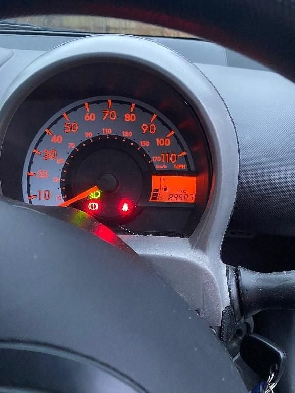 Used Citroën C1 VTR Sport 2012 White Hatchback