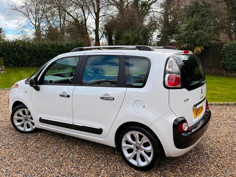 Used Citroën C3 2013 White MPV