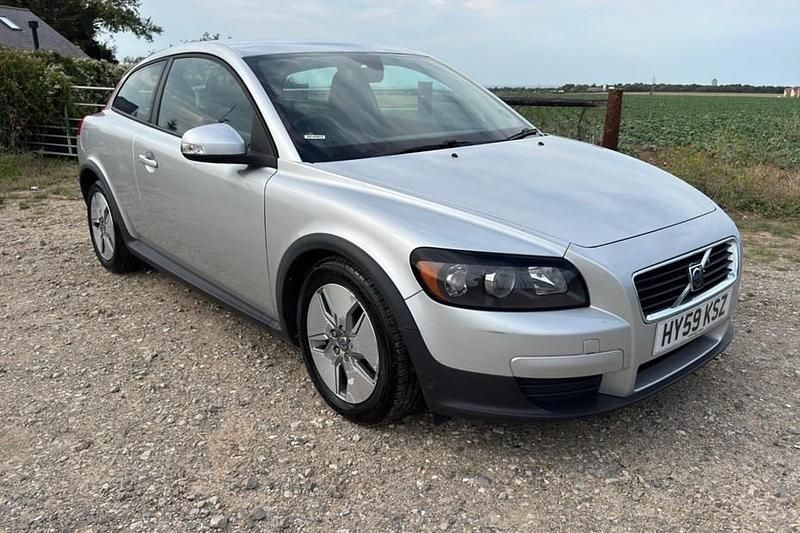 White Used 2008 Volvo C30 R-Design Hatchback | £1,995 - Image 1/1