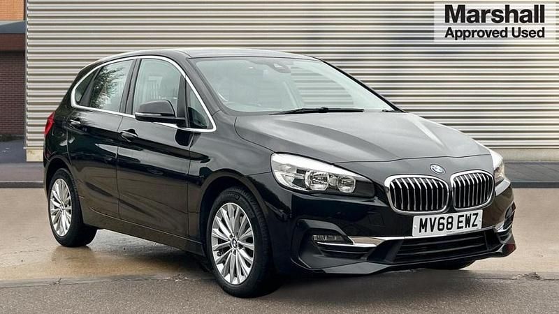 Black Used 2018 BMW 220 Luxury Line Estate | £13,852 (Fair price) - Image 1/4