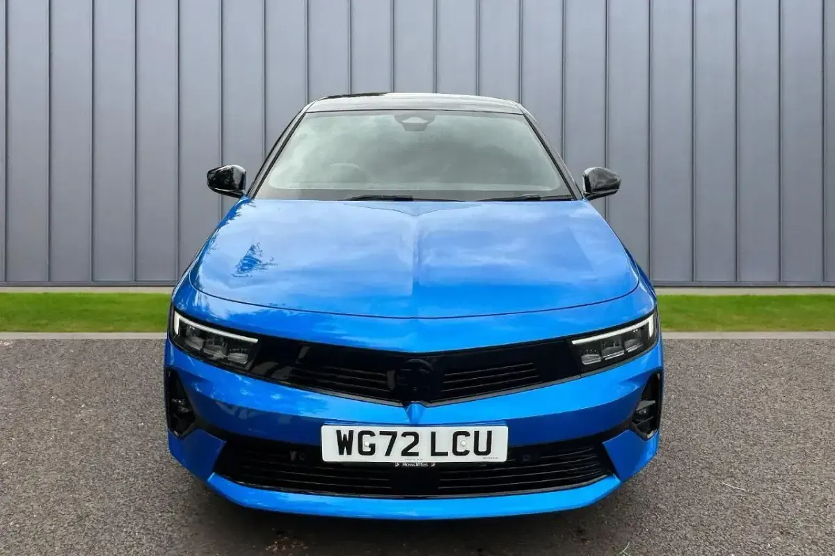 Gebraucht Vauxhall Astra GS Line 128 PS (94 kW) 2022 Blau Kleinwagen
