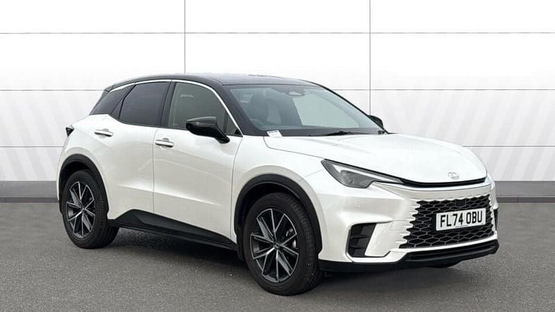 Other Used 2024 Lexus LBX SUV | £27,925 (Good price) - Image 1/3